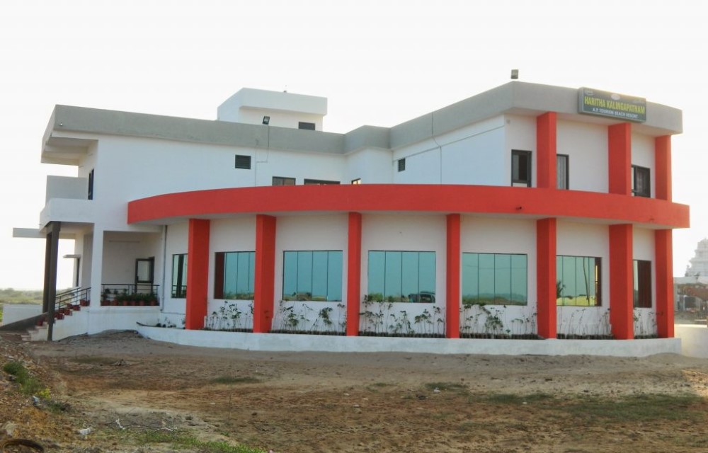 Hotel Kushi Grand Attraction Pictures